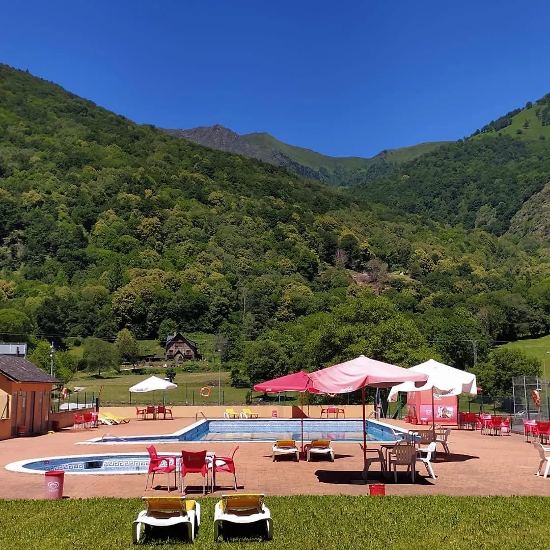 Campsite Holacamp Aran Aventura Les