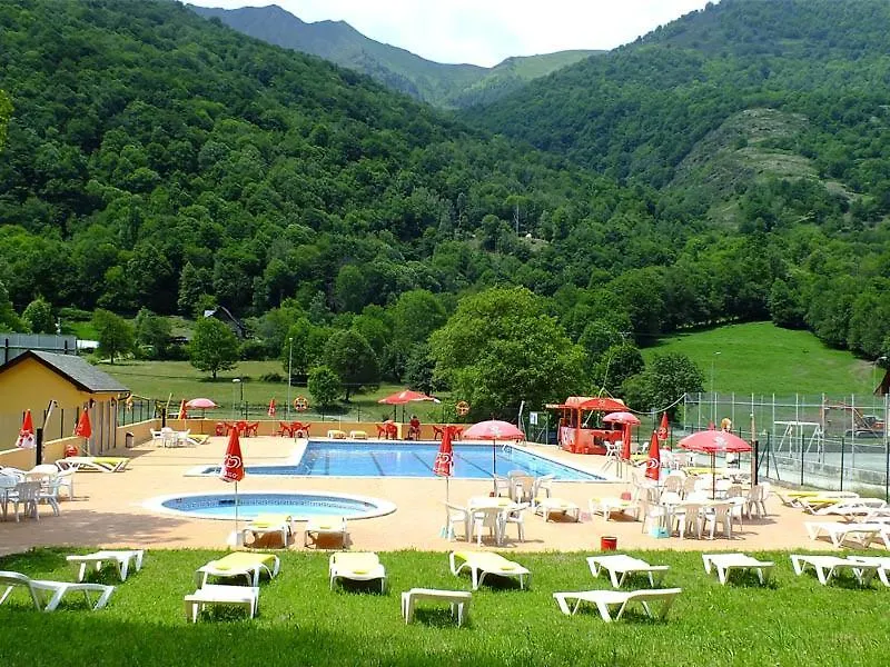 Campsite Holacamp Aran Aventura Les Spain