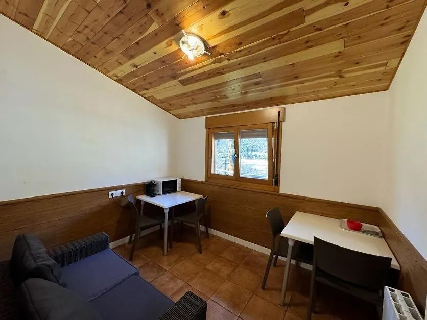 Holacamp Aran Aventura Les Campsite