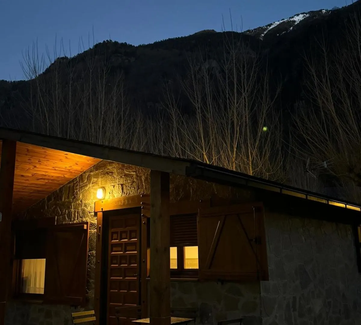 Holacamp Aran Aventura Les 0*,